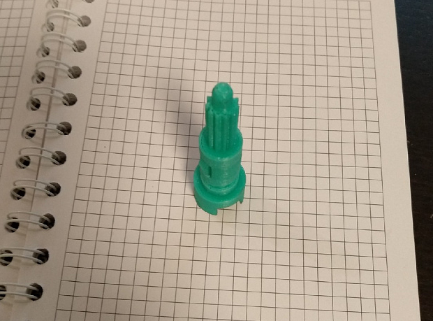 Tripod GEOBOX 120cm 5/8" için kaldırma dişlisi (Plastik Aparattır!!!) Tripod GEOBOX 120cm 5/8" için kaldırma dişlisi (Plastik Aparattır!!!)