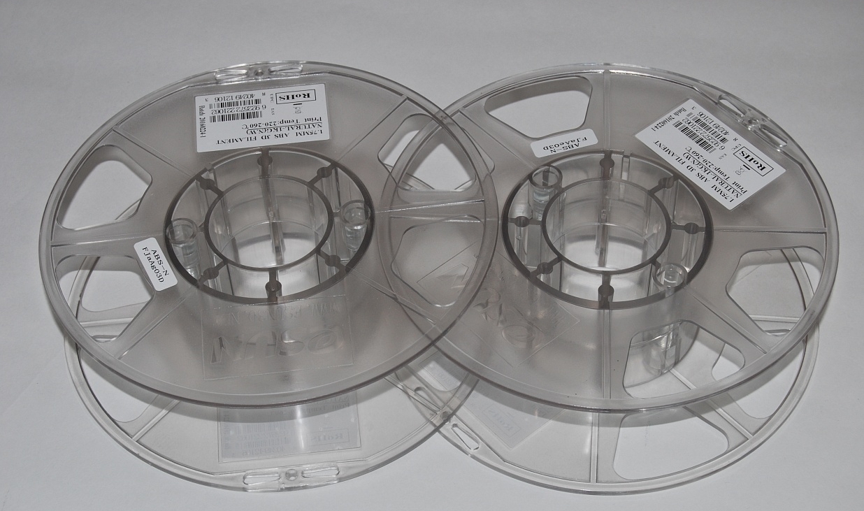 Продажа пустых катушек от пластика ESUN 130 шт. Продажа пустых катушек от пластика ESUN 130 шт.