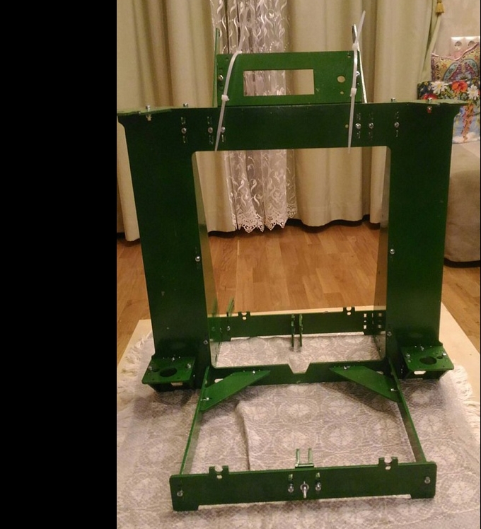 Продам раму для сборки Prusa steel (сталь 3 мм) Продам раму для сборки Prusa steel (сталь 3 мм)