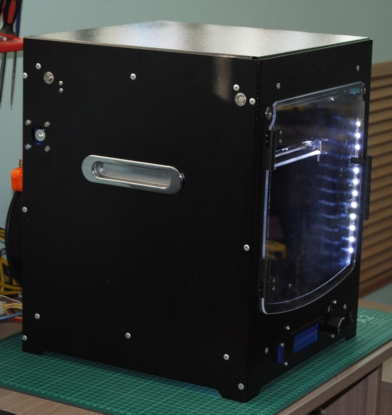 3D Принтер. Клон Ultimaker стальной корпус.