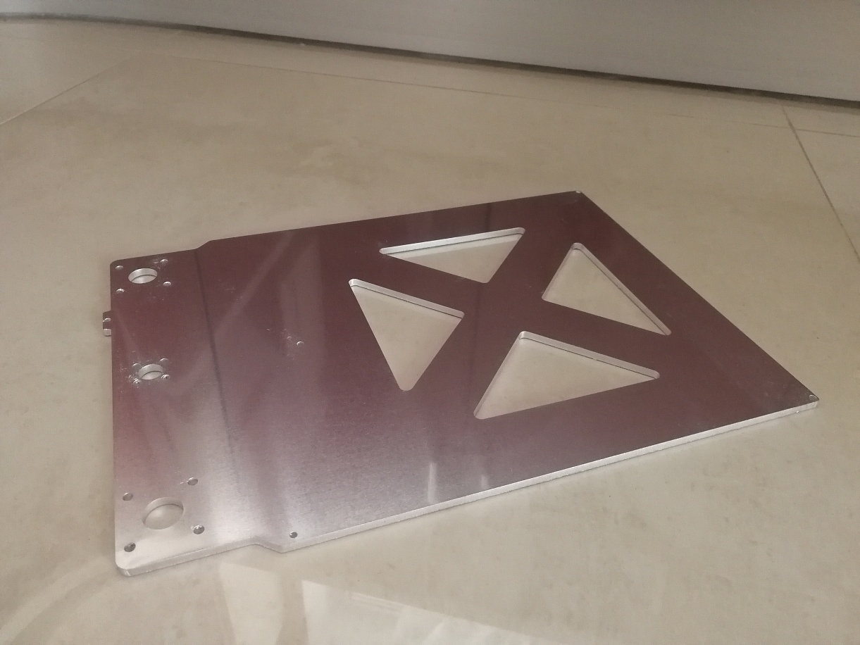 Основание стола для Ultimaker из алюминия 4мм Основание стола для Ultimaker из алюминия 4мм