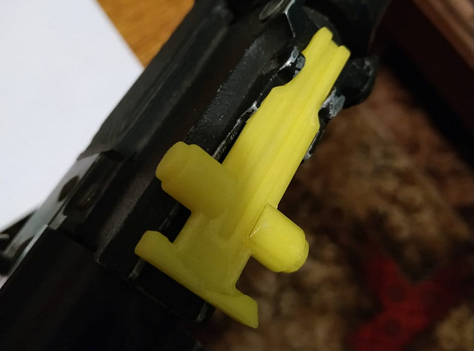 AK nişan rayı (Plastik Aparattır!!!) AK nişan rayı (Plastik Aparattır!!!)