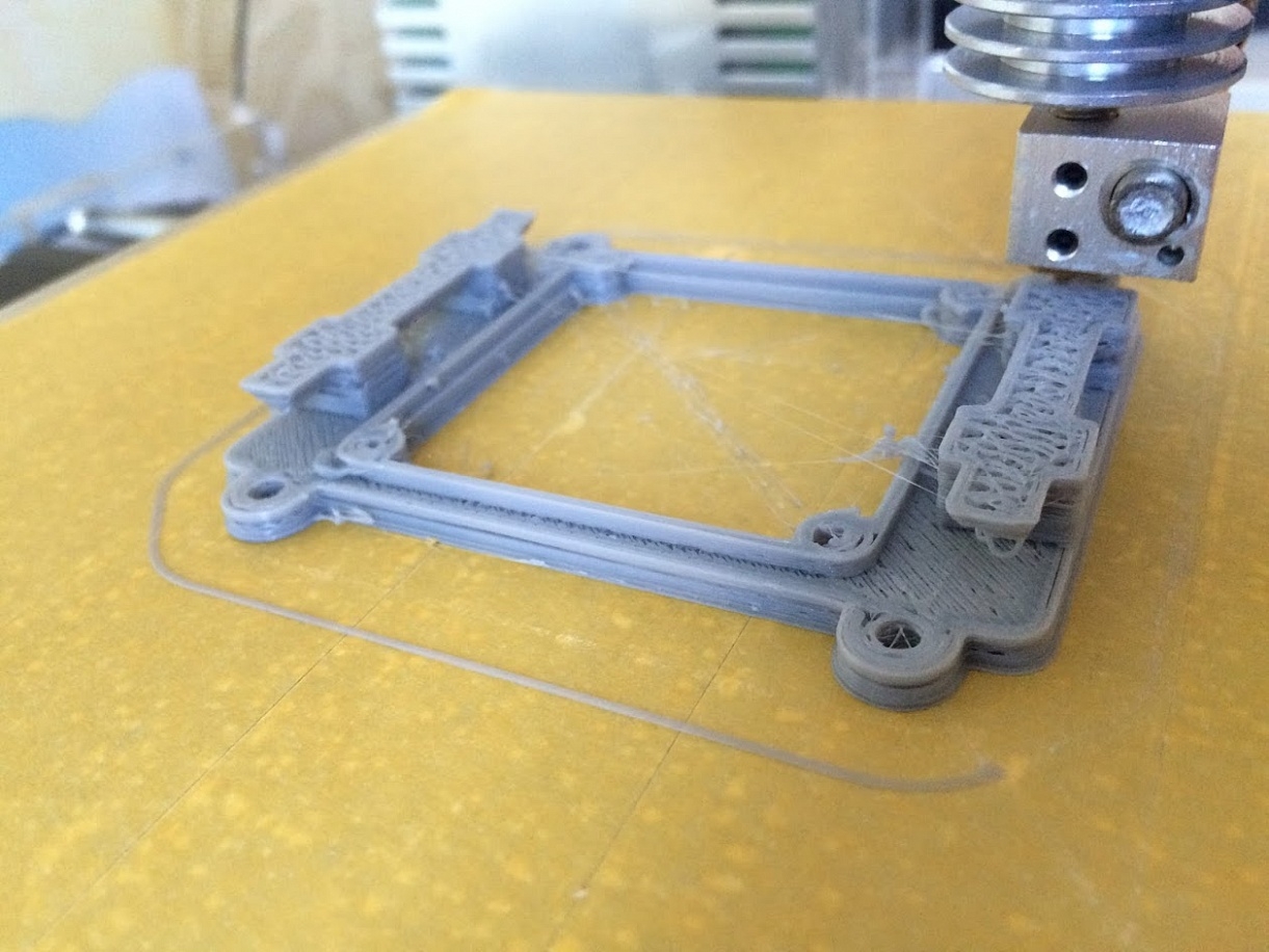 Нужна помощь в настройке принтера Prusa i3 (Питер) Нужна помощь в настройке принтера Prusa i3 (Питер)