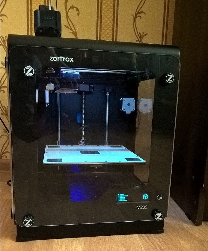 Zortrax M200 Zortrax M200