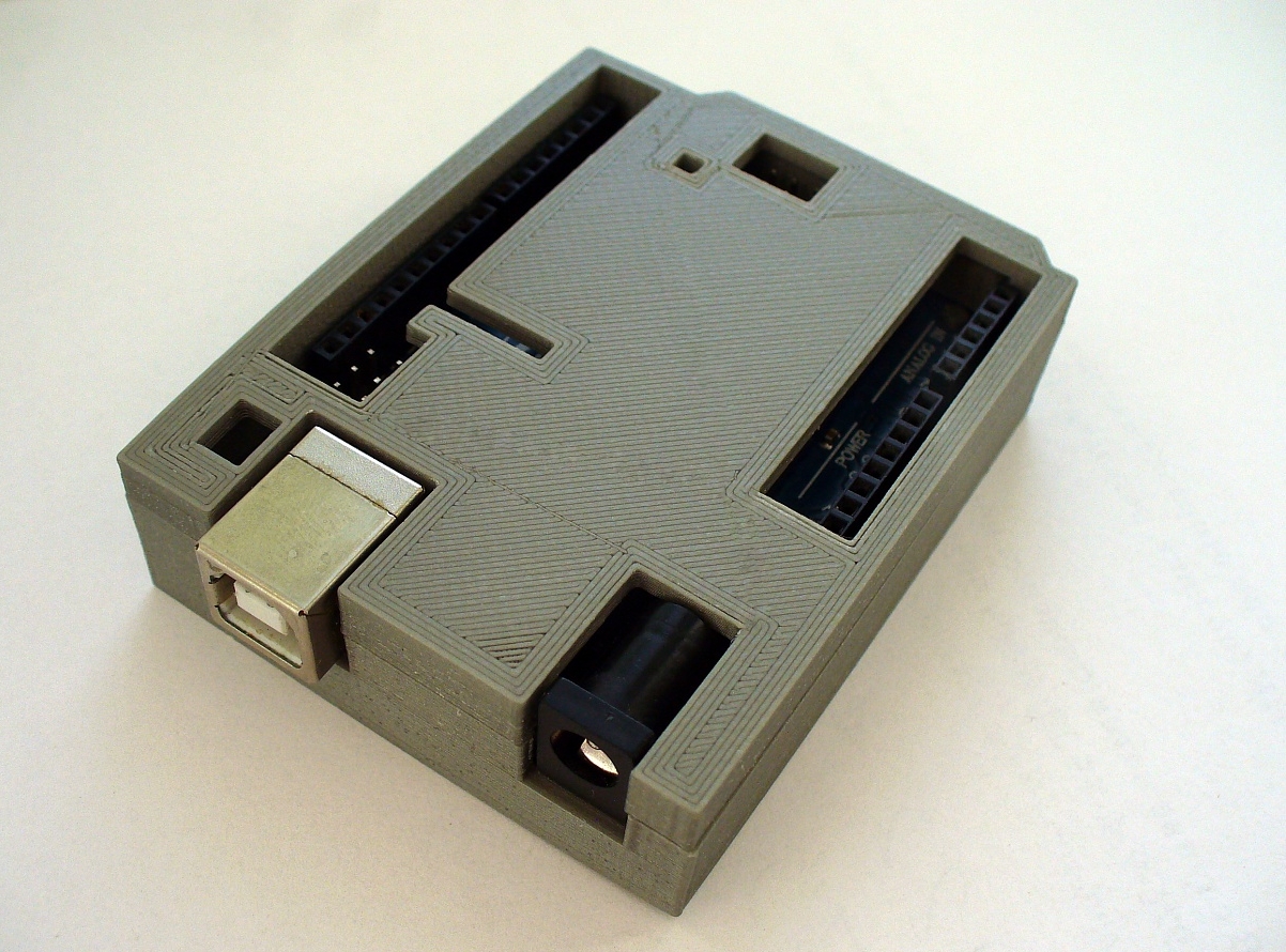 ARDUINO-UNO muhafazası için kapak (Plastik Aparattır!!!)