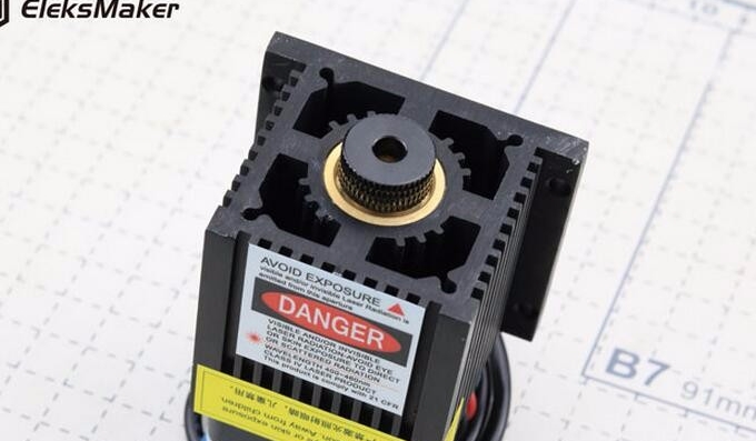 лазер 5500 МВт 450NM 