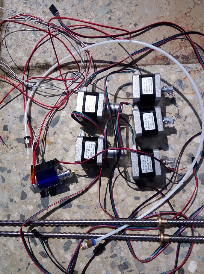 Запчасти для D-BOT