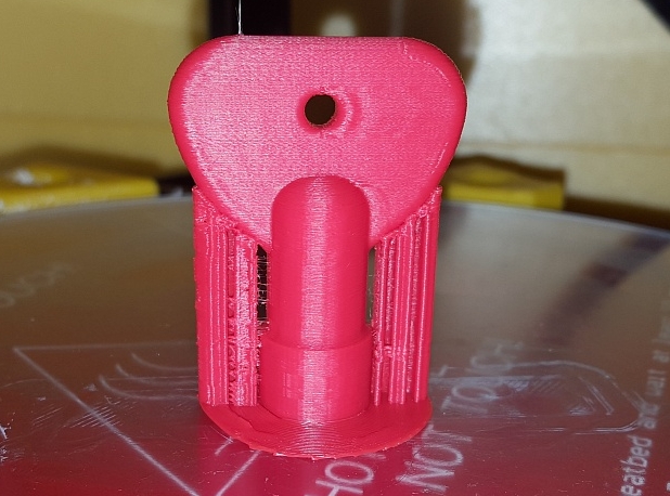 Üçgen anahtar (Plastik Aparattır!!!)