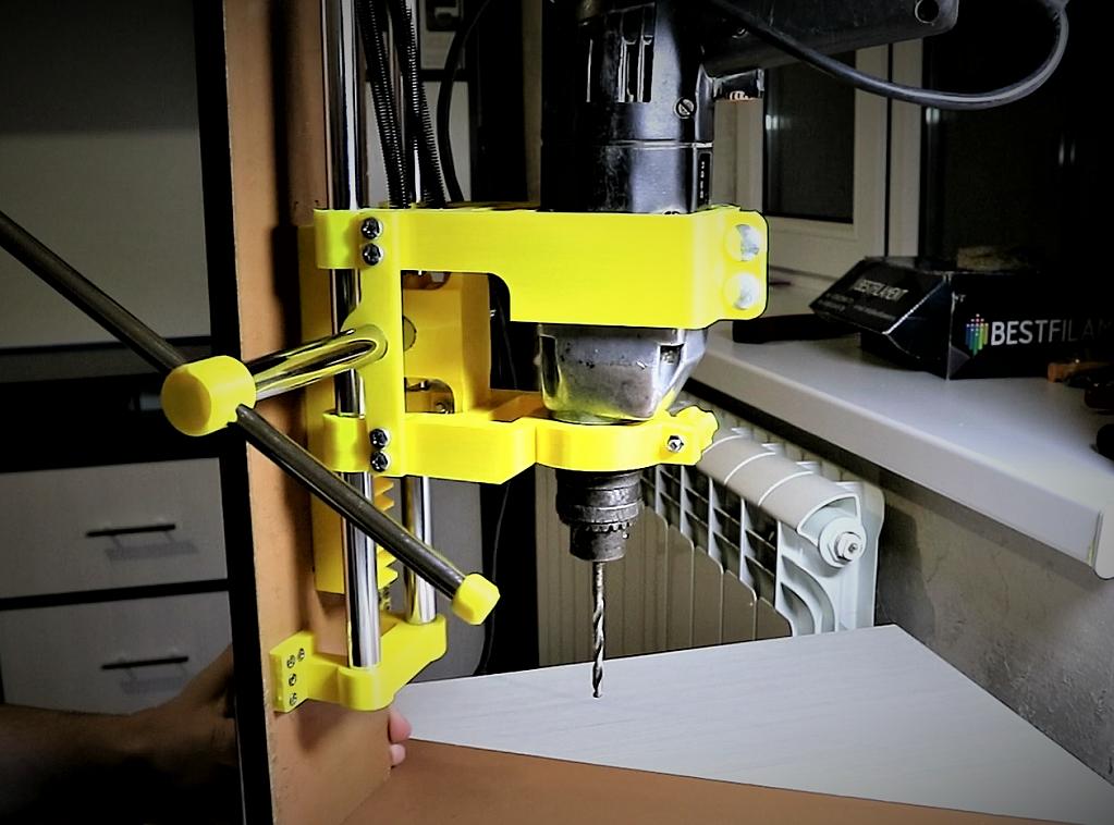 Bay Magomedov'dan sondaj makinesi (Plastik Aparattır!!!) Bay Magomedov'dan sondaj makinesi (Plastik Aparattır!!!)