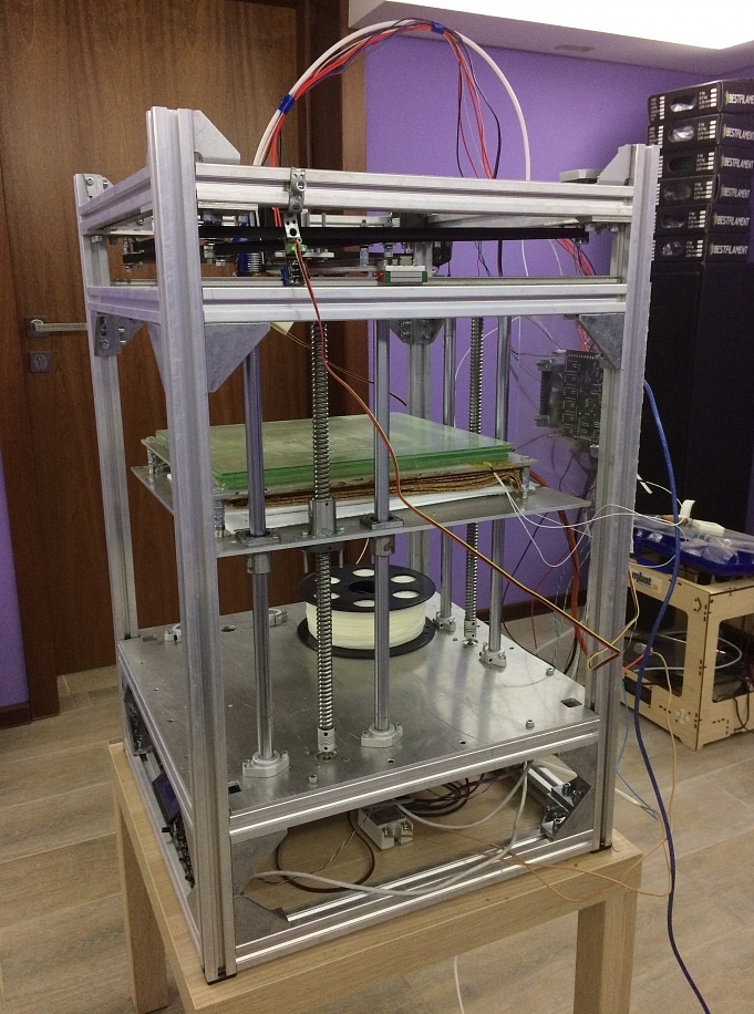 Продаю большой corexy принтер