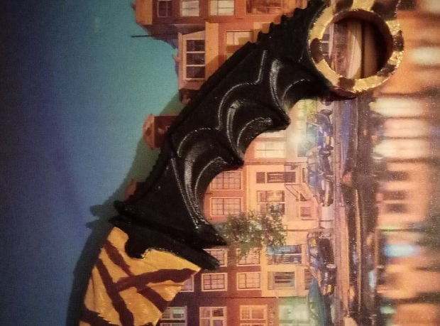 cs go karambit bıçağı (Plastik Aparattır!!!)