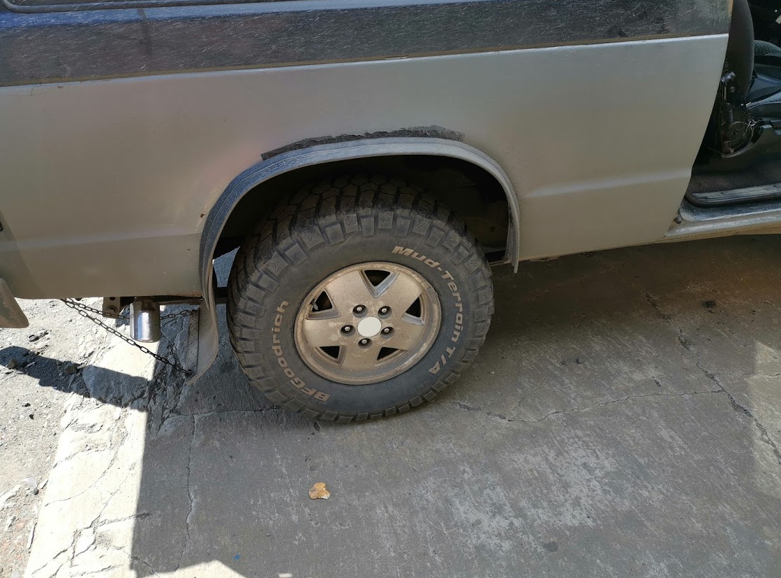 Chevrolet Blazer alaşım jant kapağı (Plastik Aparattır!!!)