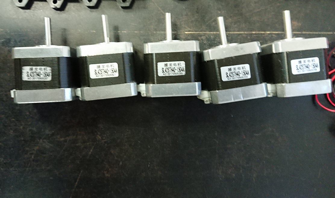 Шаговый двигатель Nema 17