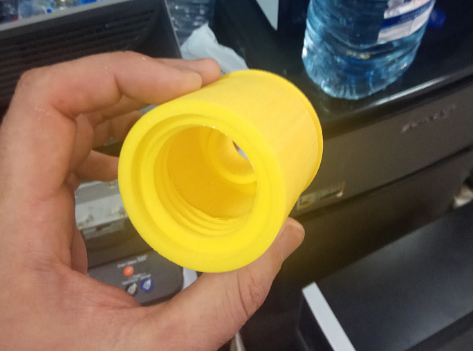Soğutucu için 5 litrelik şişe adaptörü (Plastik Aparattır!!!)