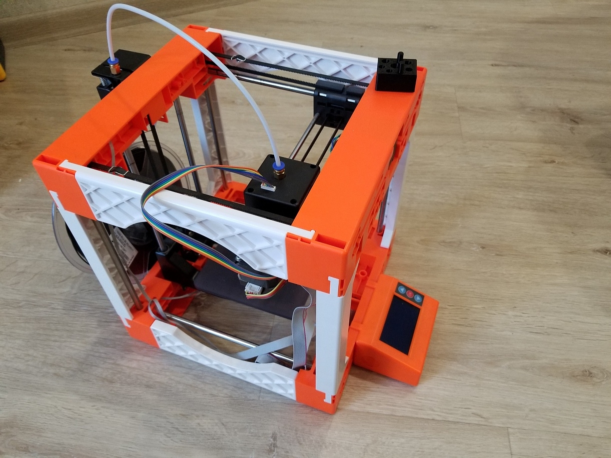 Продам 3д принтер Funtastique EVO