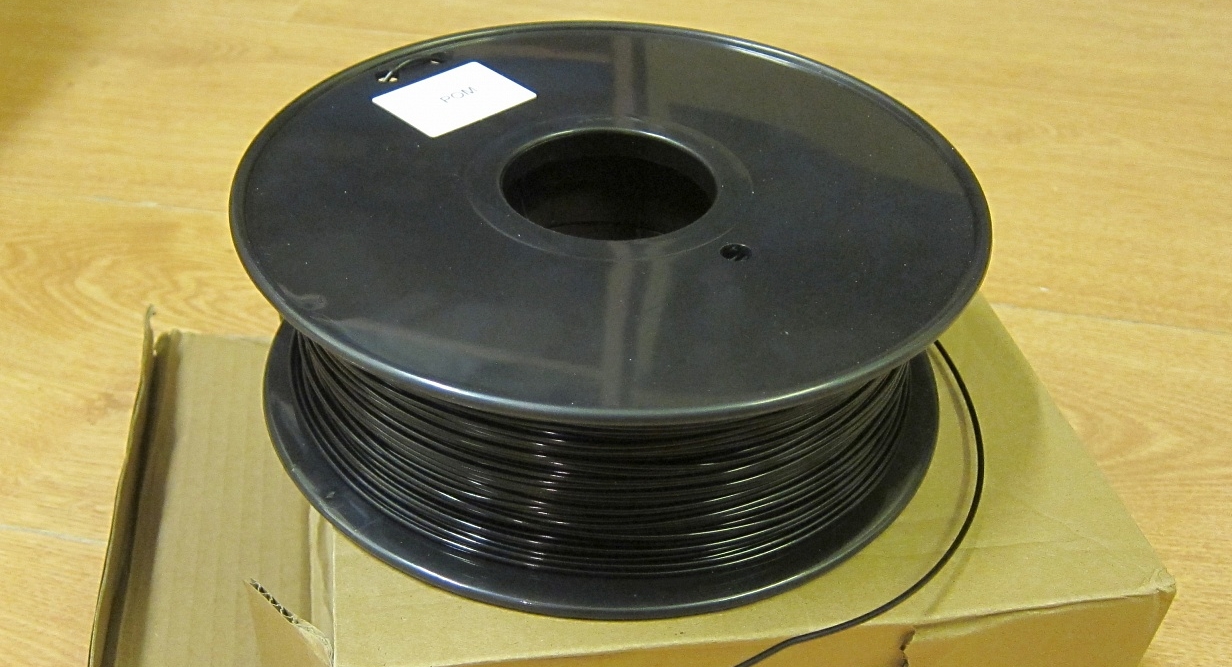 продам пластик POM  продам пластик POM