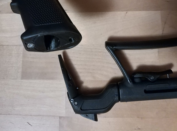 Dipçik için pnömatik sap adaptörü (Plastik Aparattır!!!)