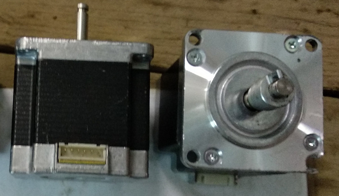 Шаговые двигатели nema 23 б/у