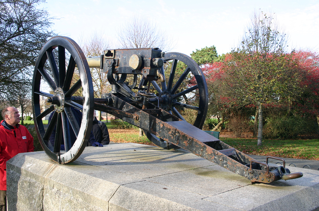 Создать CAD модель пушки по фотографиям 