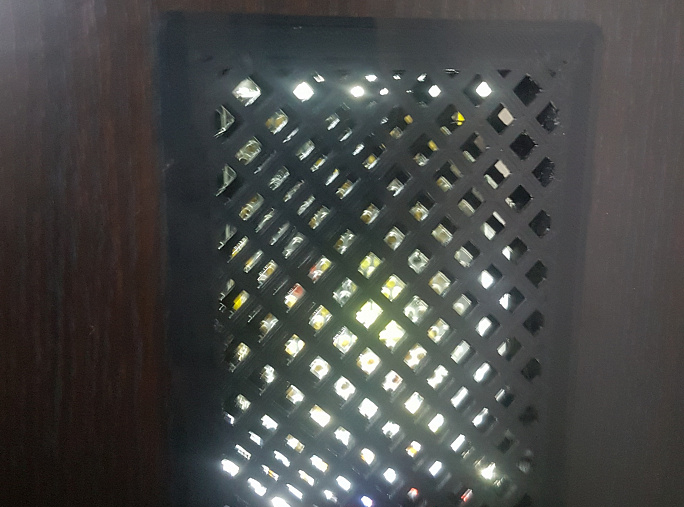 Havalandırma ızgarası. (Plastik Aparattır!!!)