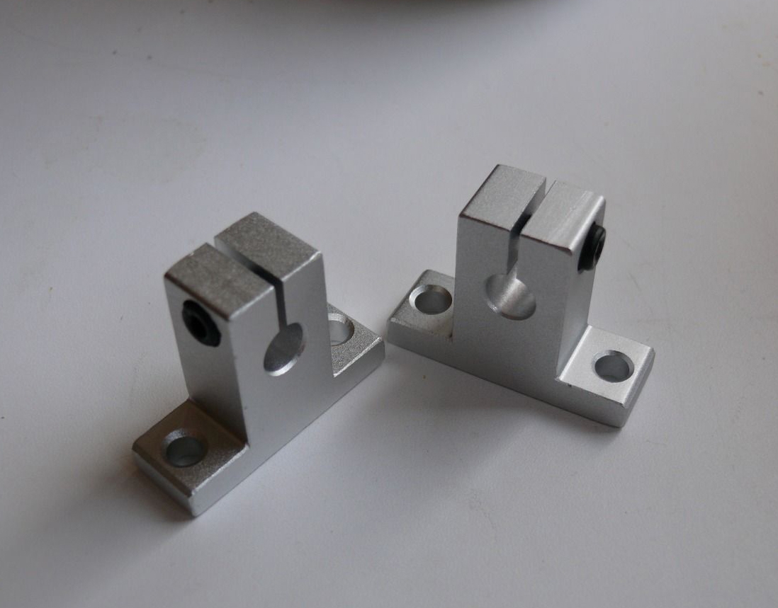 Держатель направляющей 8мм SK8