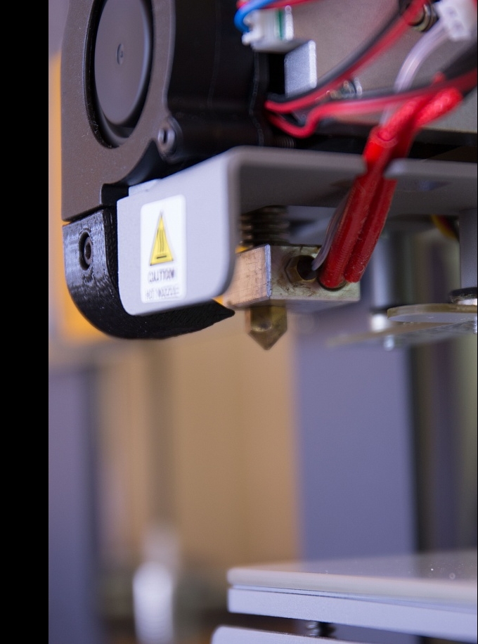 Продам Hephestos 2