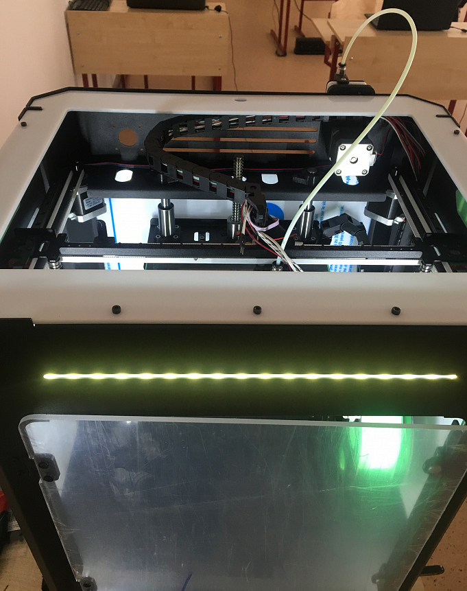 Продам новый 3D принтер UNI 