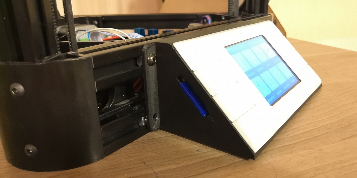 Дельта принтер на рельсах 32бит на магнитах.