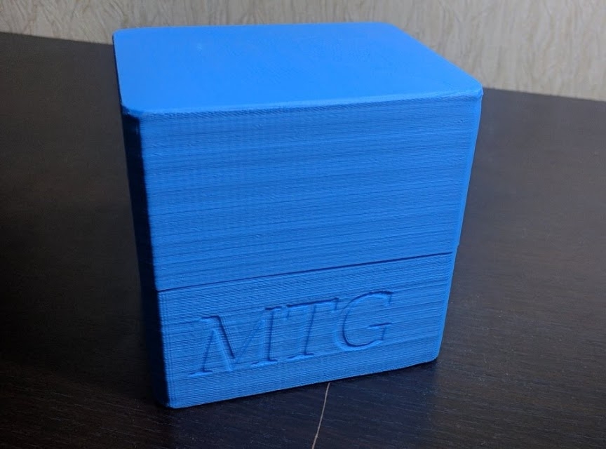 3 Magic the Gathering destesi için kutu (Plastik Aparattır!!!)