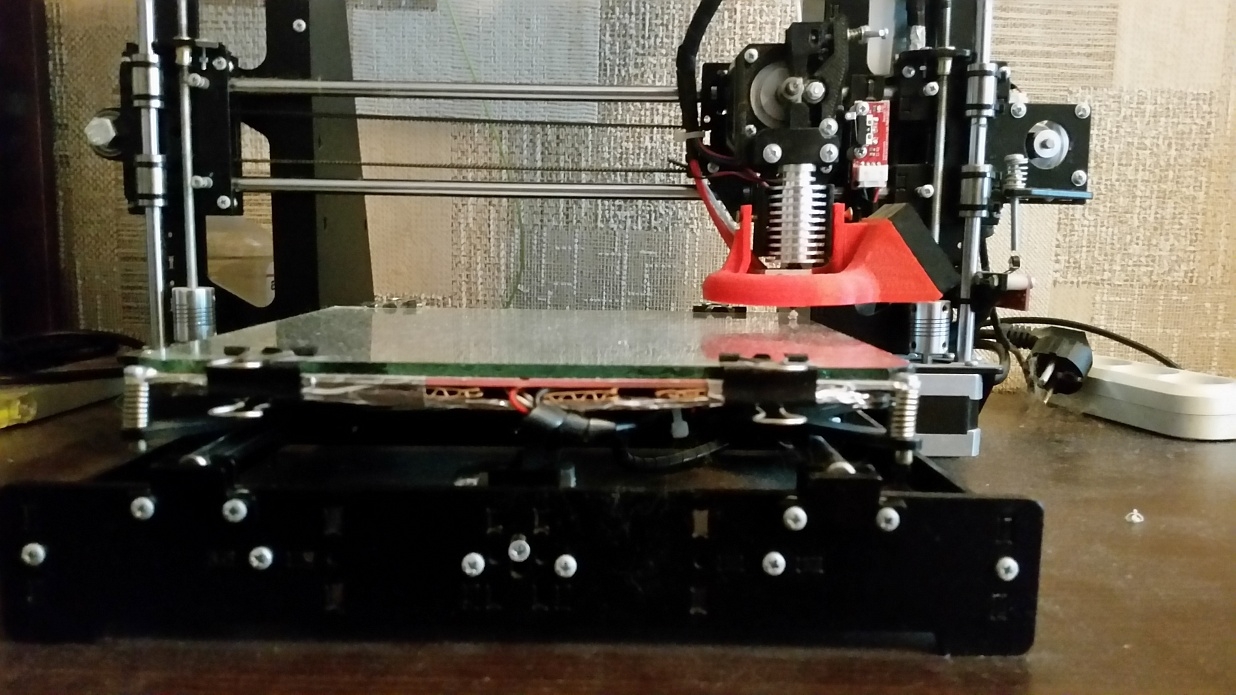 Продам Prusa i3 Steel Продам Prusa i3 Steel