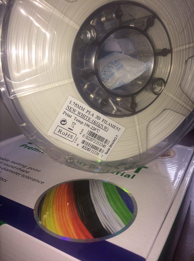 Пластик для 3D-принтеров ESUN 3D FILAMENT PLA