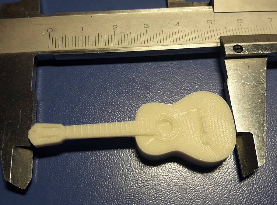 Zor anahtarlık (Plastik Aparattır!!!) Zor anahtarlık (Plastik Aparattır!!!)