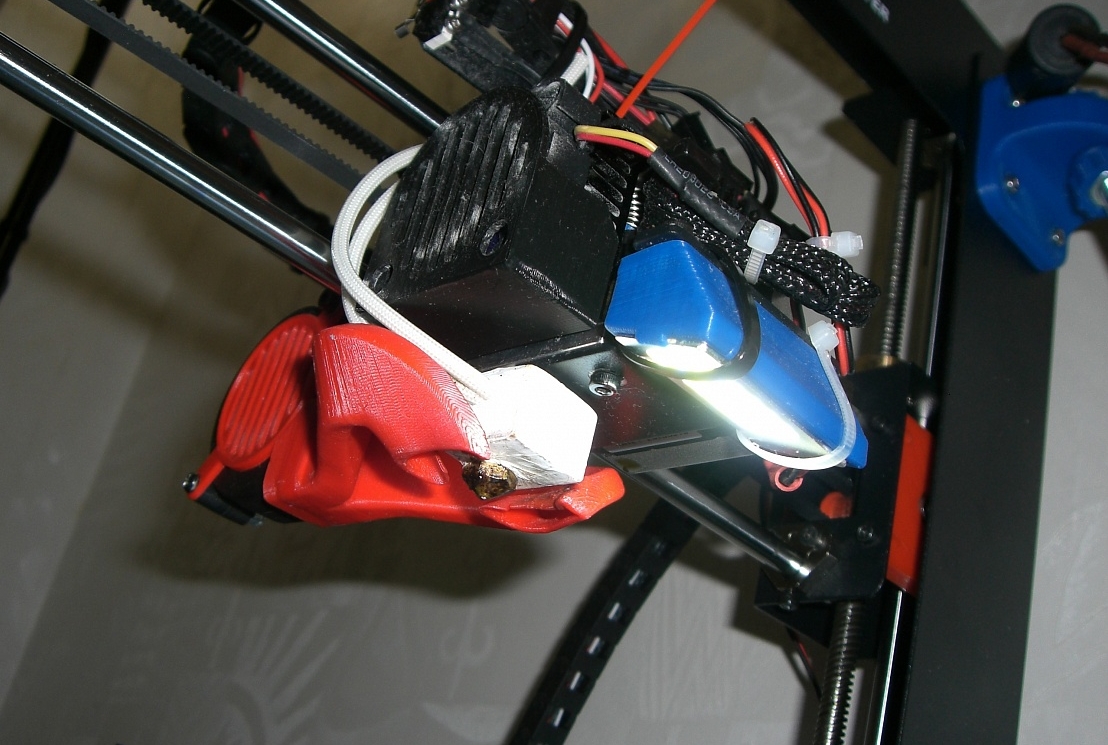 Wanhao i3 v2 Продам Москва.