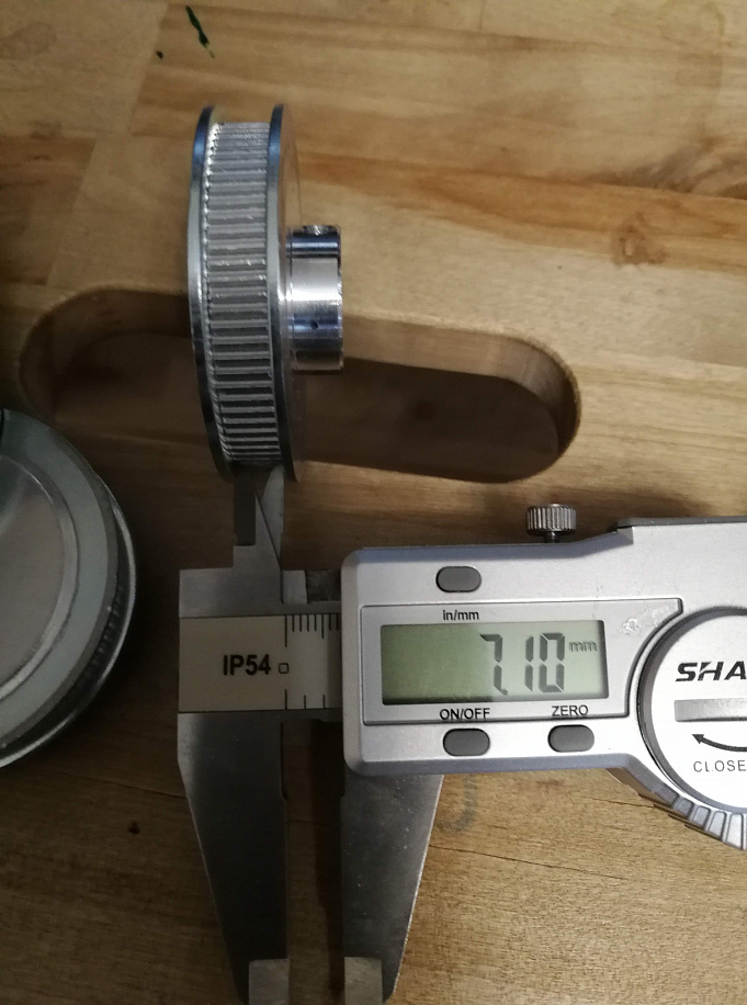 Продаю шкивы (шпули) POWGE GT2 80T посад. отв. 5 мм Продаю шкивы (шпули) POWGE GT2 80T посад. отв. 5 мм