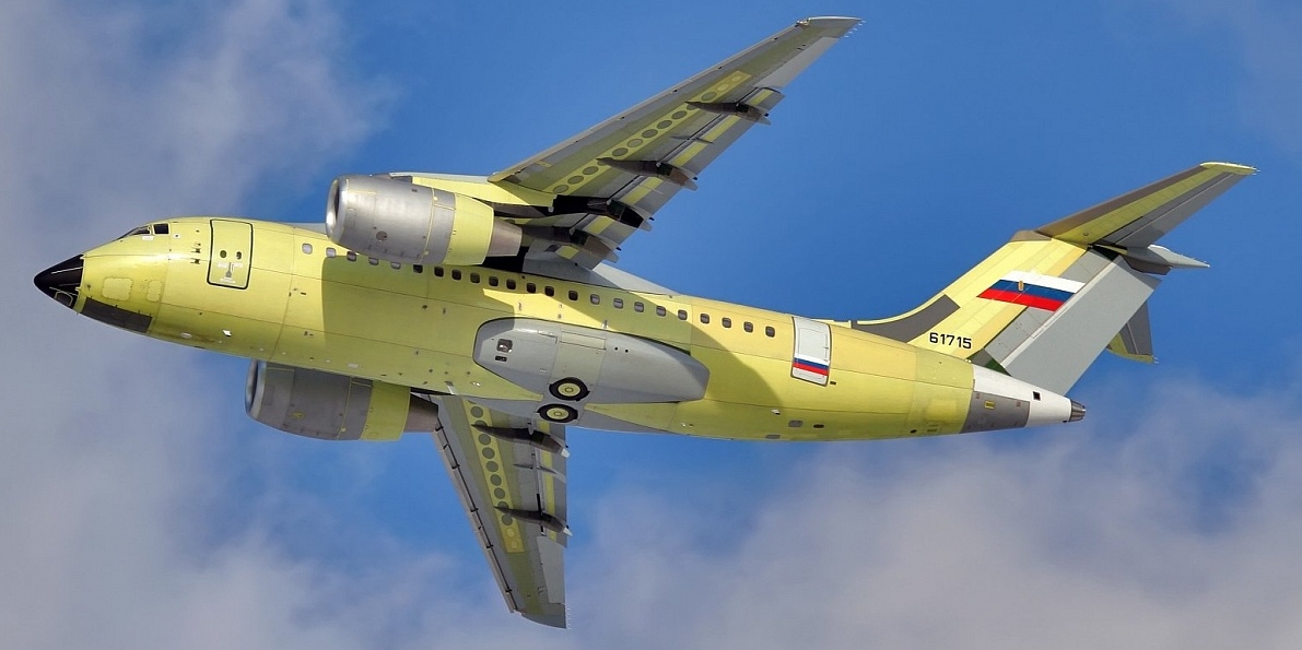 смоделировать Ан-148