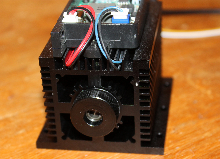 Продам лазер 15 Вт