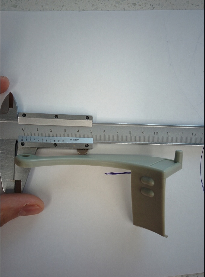 Нужна модель по фото и ее печать.