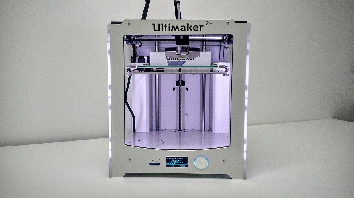 продам ultimaker 2+