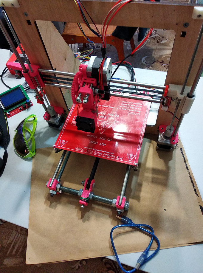 Срочно продам Prusa i3