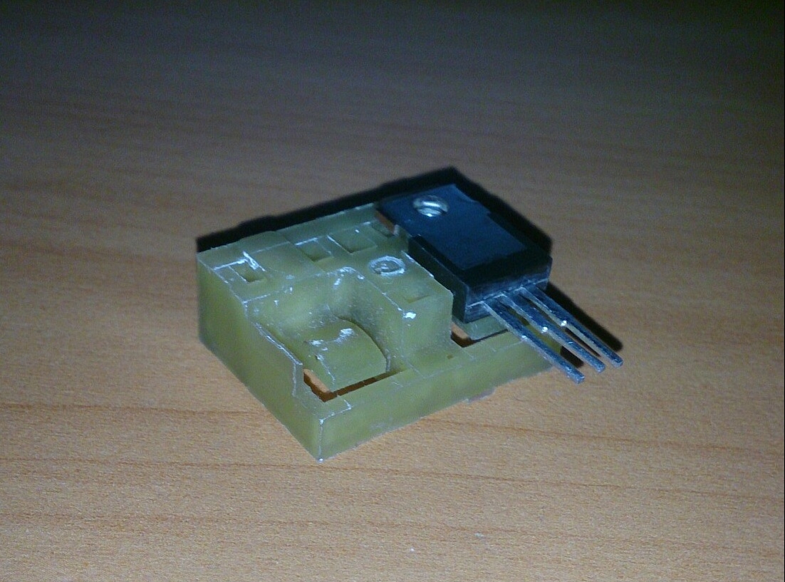 VEGA amplifikatörleri için TO-220 transistörlerin montajı (Plastik Aparattır!!!) VEGA amplifikatörleri için TO-220 transistörlerin montajı (Plastik Aparattır!!!)