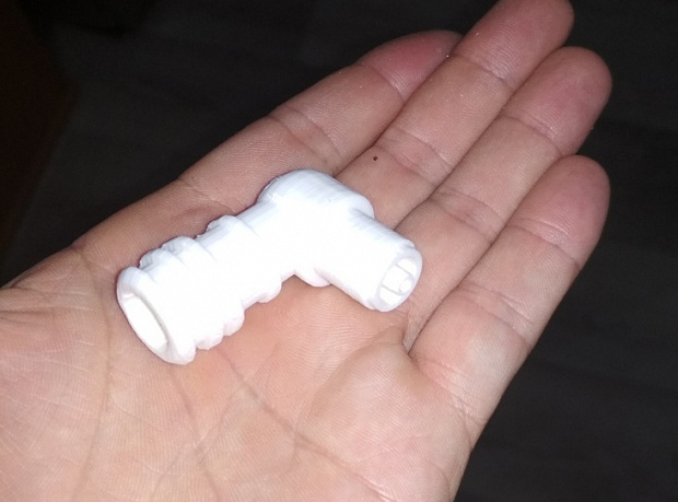 Aquaphor filtresi için musluk tutucusu (Plastik Aparattır!!!)
