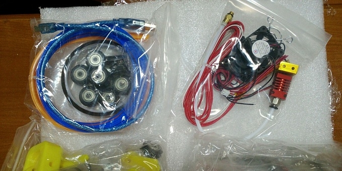 Продам новый Creality CR-7