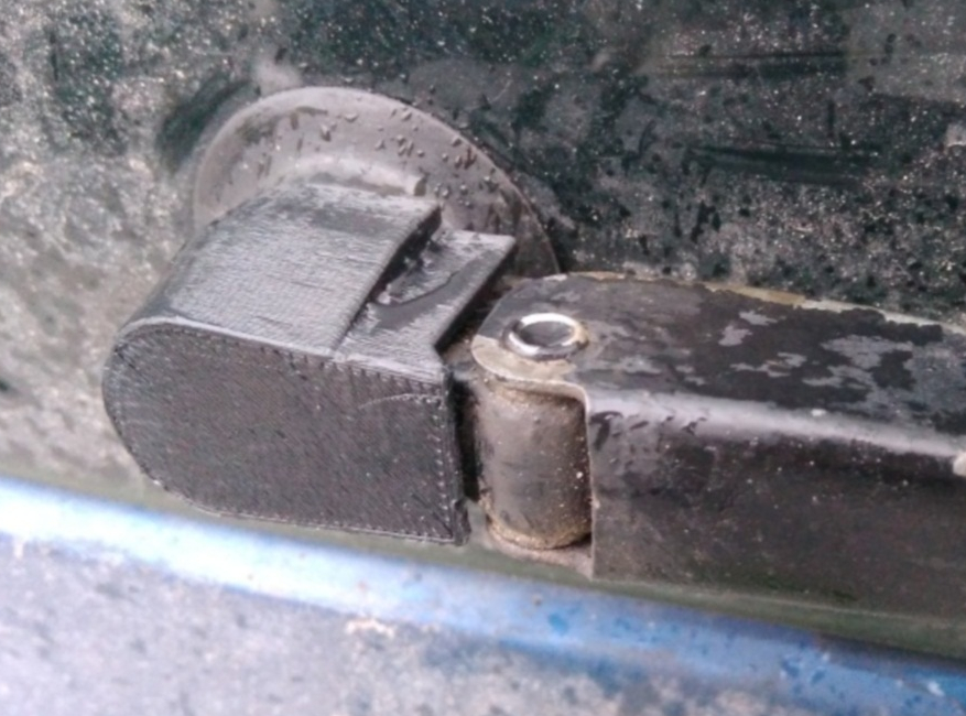 Ford Fusion arka silecek kolu kapağı (Plastik Aparattır!!!)