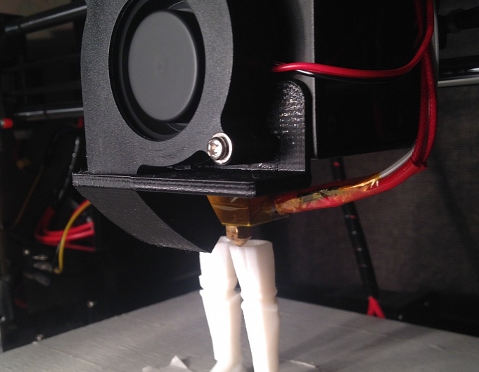 Продам Anet A8