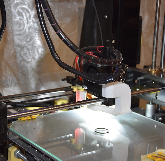 Продам 3d принтер Anet A6