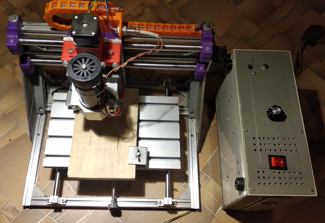 ЧПУ фрезерный станок 300х200