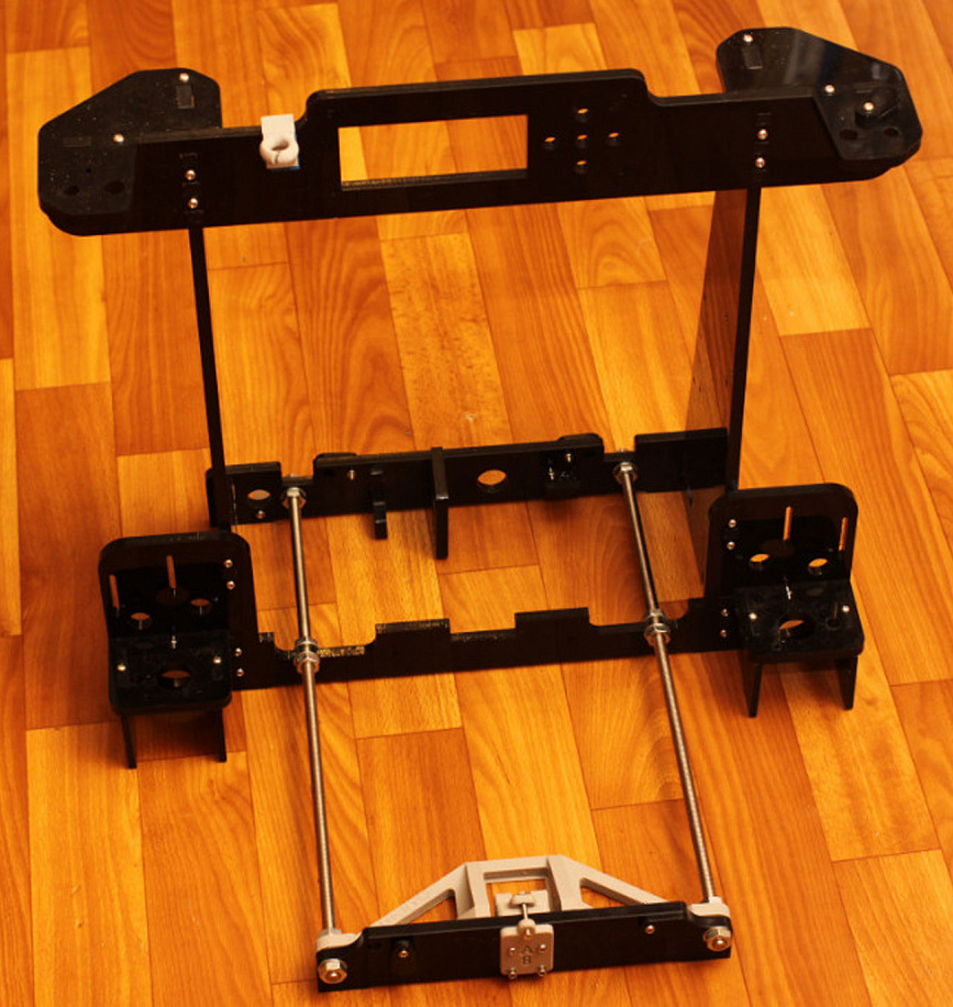 Продам раму Anet A8 в сборе