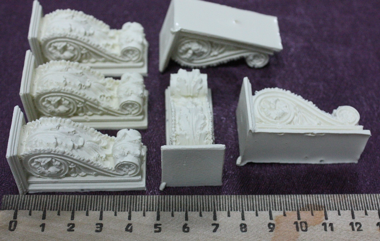 Распечатать модели, очень маленькие. 