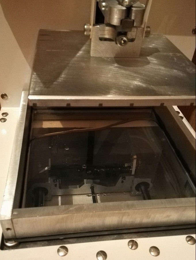 продам SLA 3D принтер сверхвысокого разрешения.