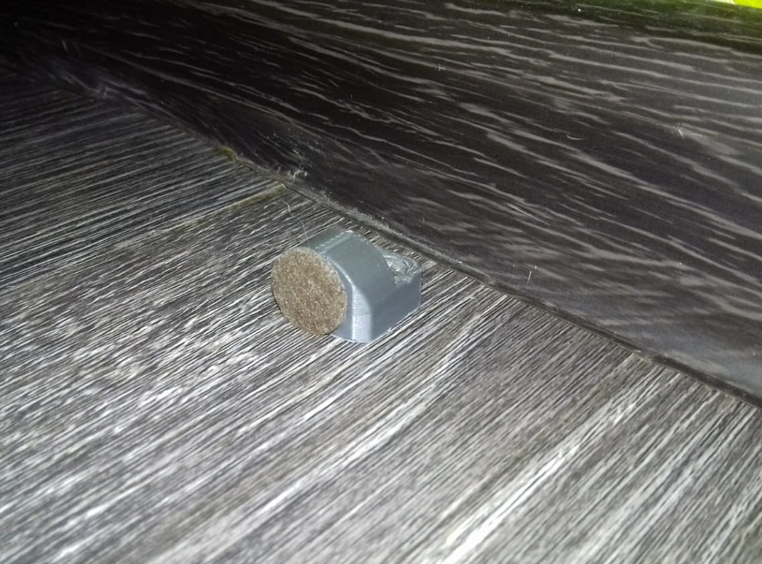 1 numaralı kapı için durdurucu (Plastik Aparattır!!!)